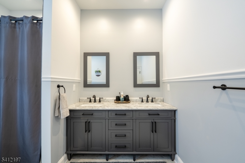 27 Sterling Dr