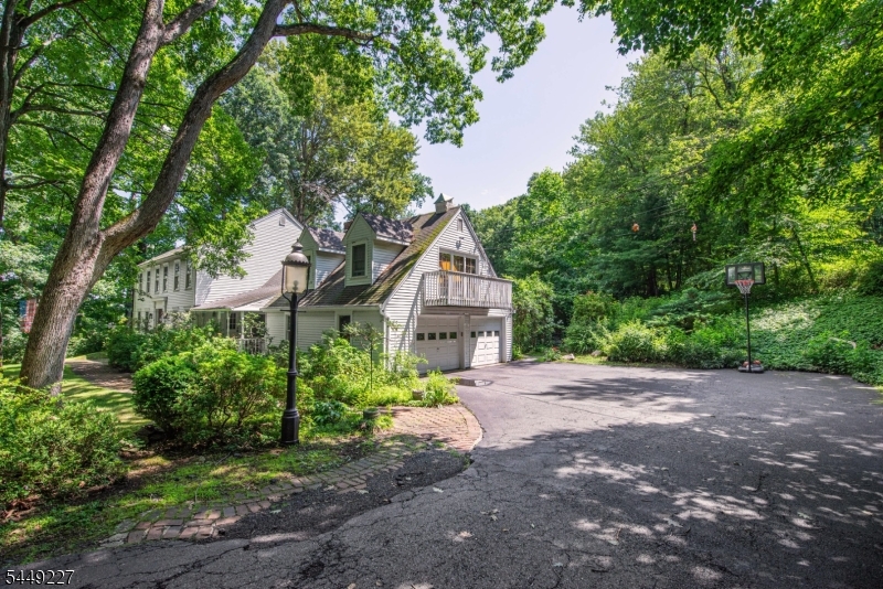 1 Green Rd