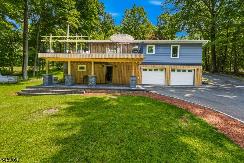 142 Gunn Rd