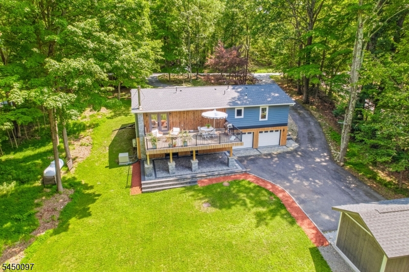 142 Gunn Rd