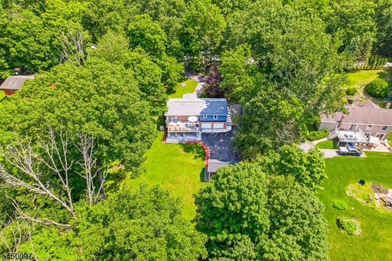 142 Gunn Rd
