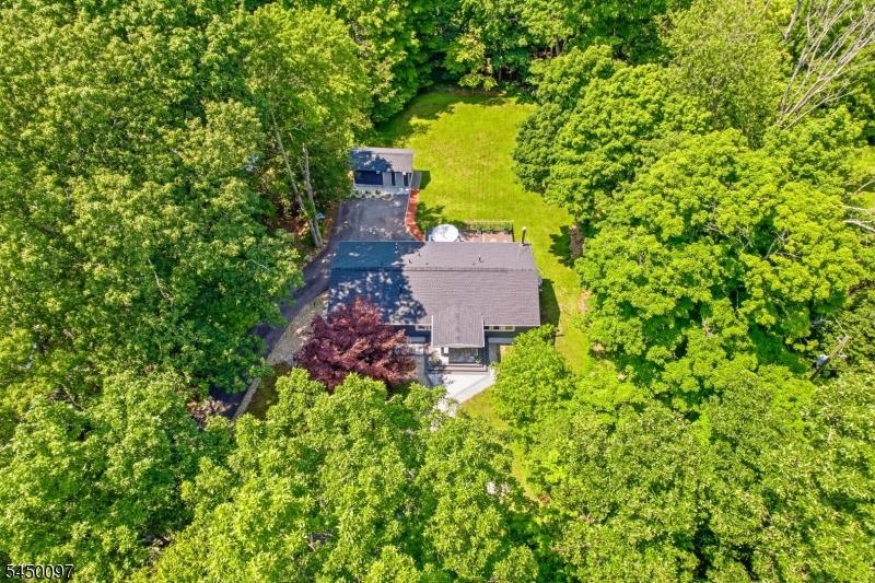 142 Gunn Rd