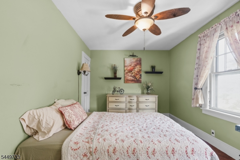 12 Montclair Ave