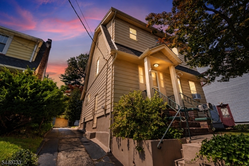 12 Montclair Ave