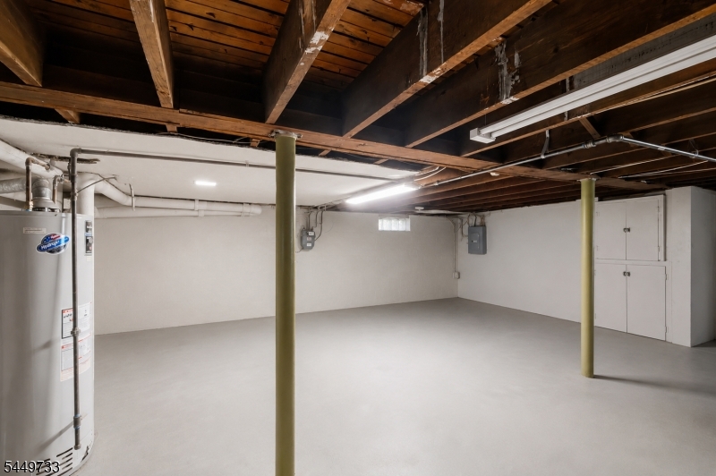 12 Montclair Ave