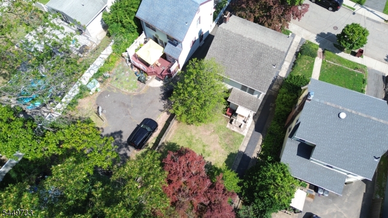 12 Montclair Ave