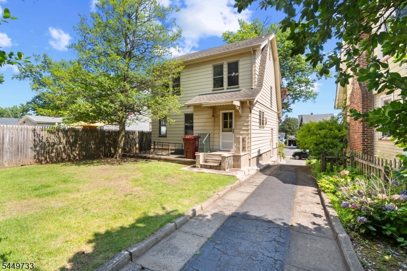 12 Montclair Ave