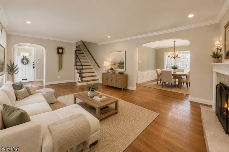 10 Reid Ave