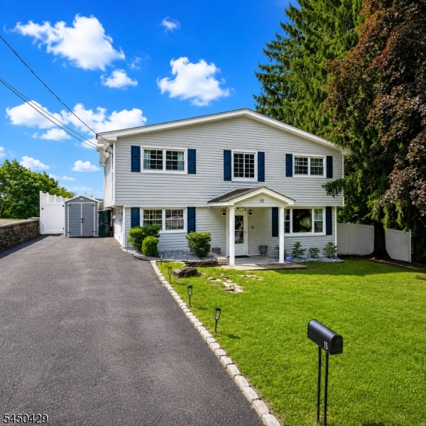 15 Musconetcong Ave