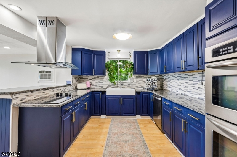 15 Musconetcong Ave