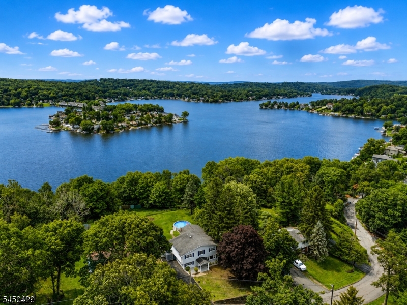 15 Musconetcong Ave