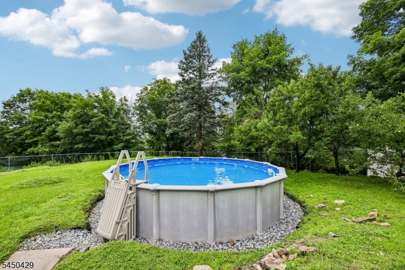 15 Musconetcong Ave