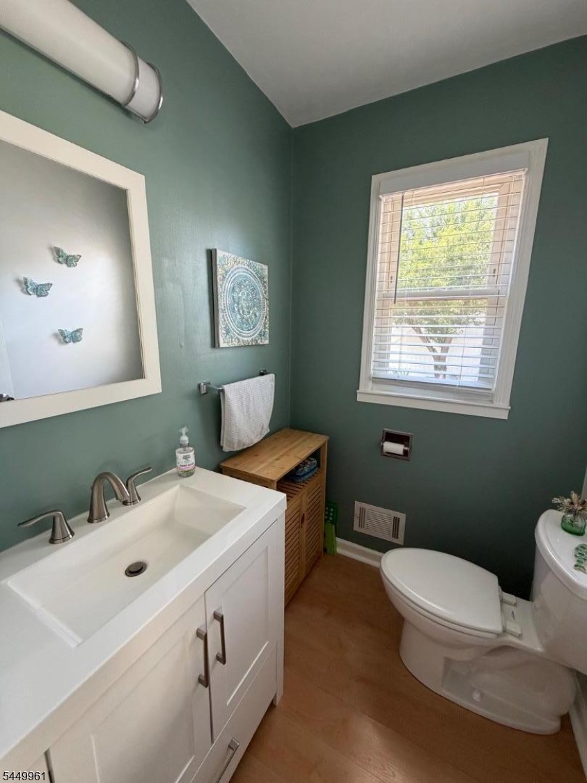 622 Lillian Ter