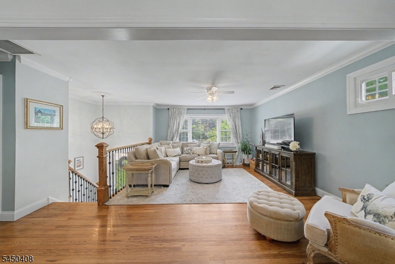 231 Greenwood Ave
