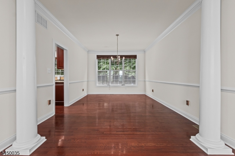 13 Ruggiero Way