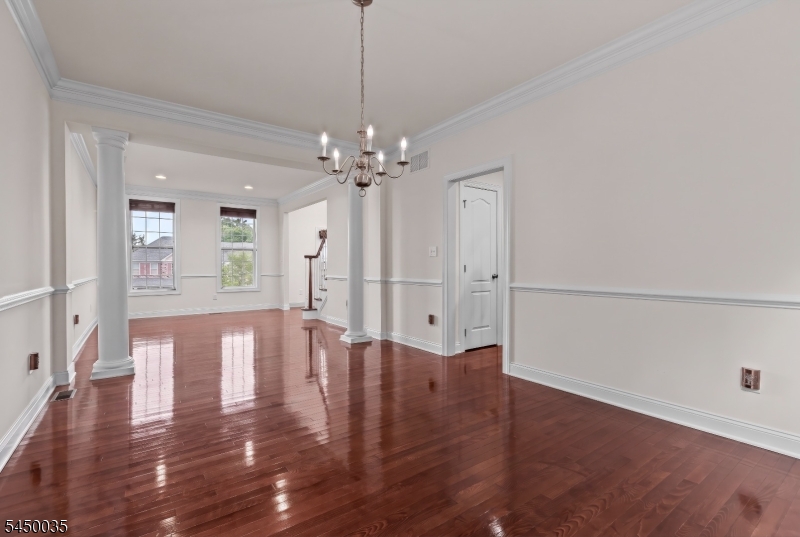 13 Ruggiero Way