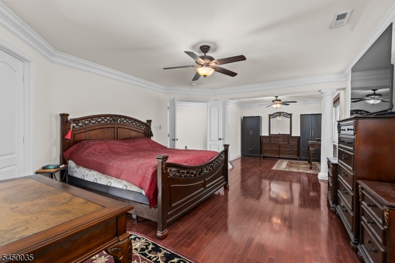 13 Ruggiero Way