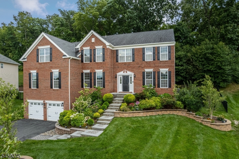 13 Ruggiero Way