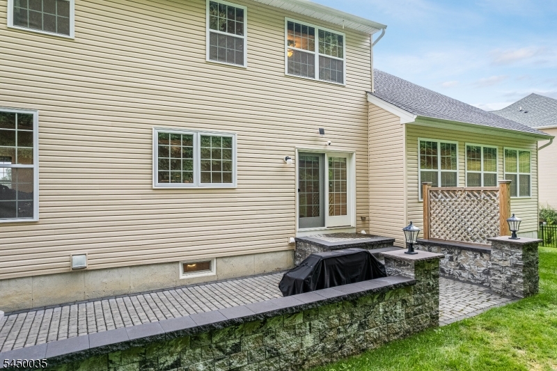 13 Ruggiero Way