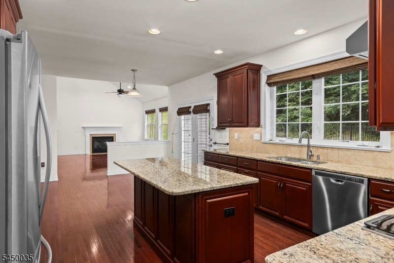 13 Ruggiero Way