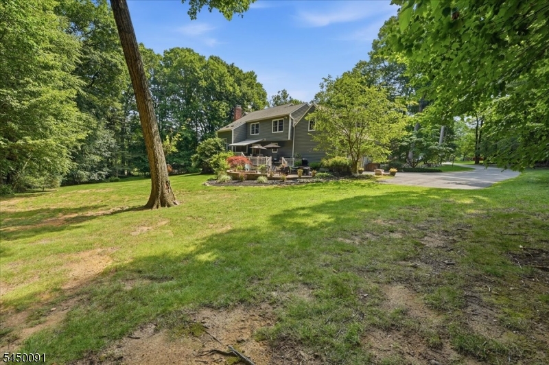 3 Chesterbrook Rd
