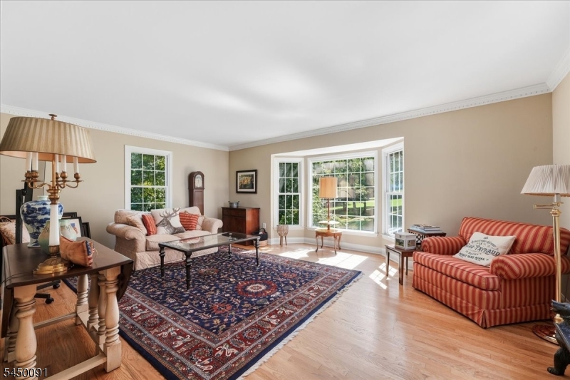 3 Chesterbrook Rd