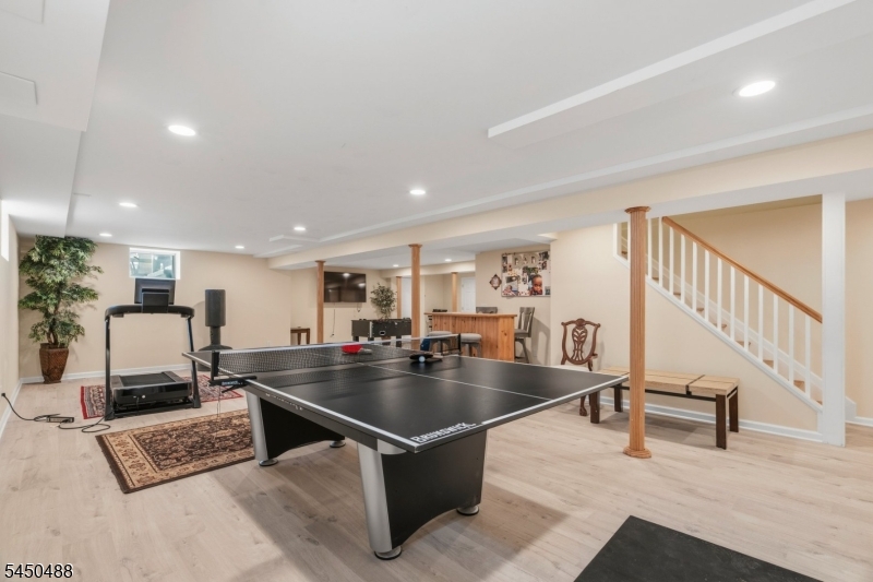 20 Greenbriar Ct