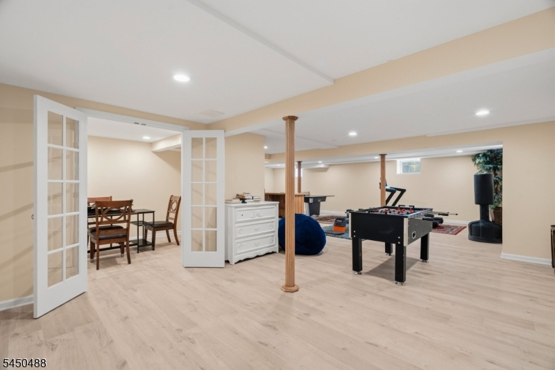20 Greenbriar Ct