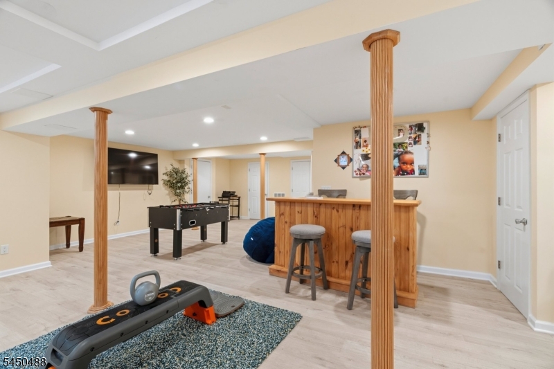 20 Greenbriar Ct