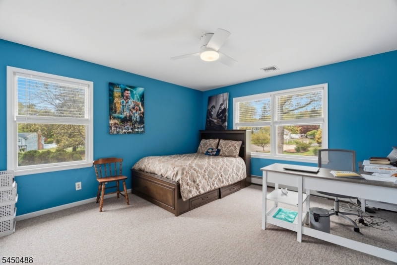 20 Greenbriar Ct