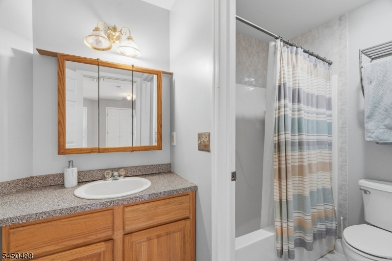 20 Greenbriar Ct