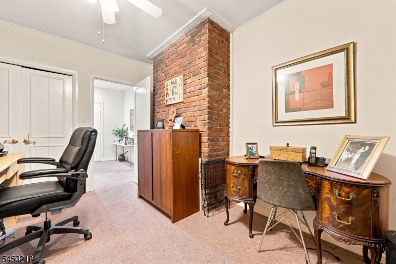 18 Druid Hill Dr