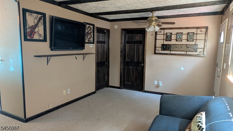 31 Hewitt Rd