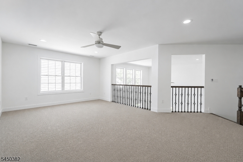 22 Samjan Cir