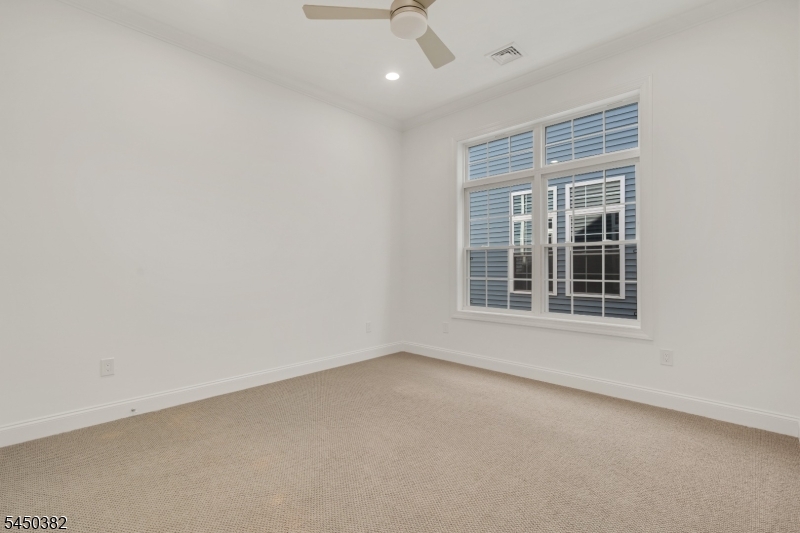 22 Samjan Cir