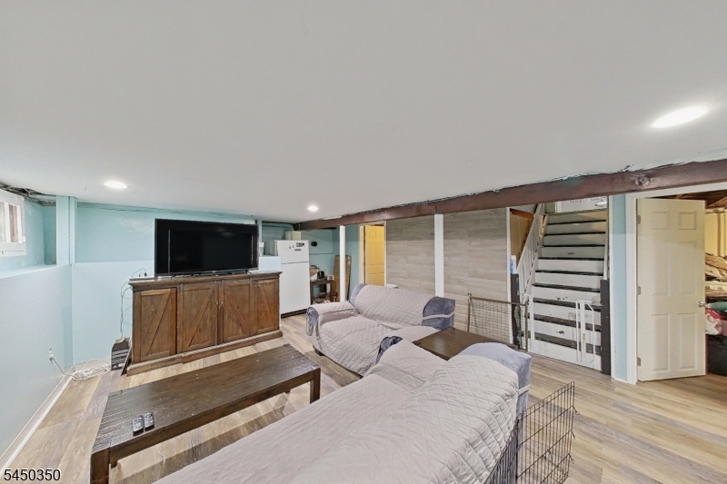 67 Liberty Ave