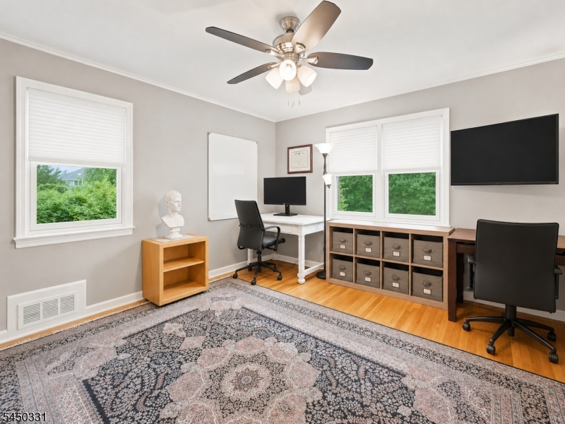 35 Mercier Pl