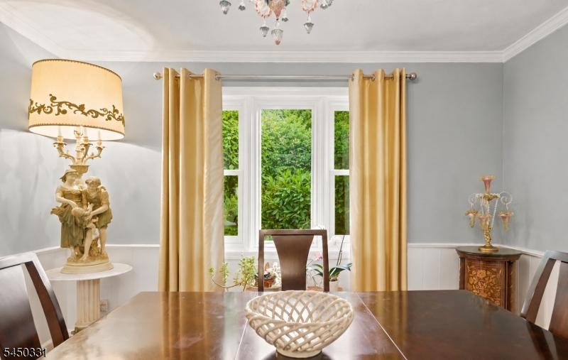 35 Mercier Pl