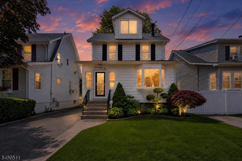 175 Colonial Rdwest