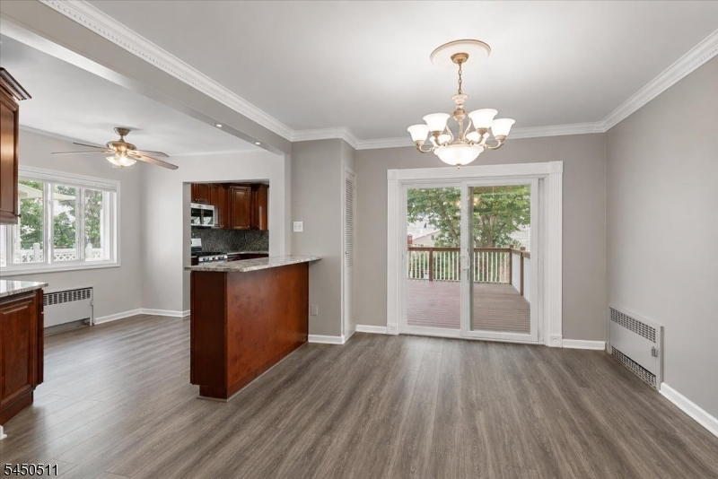 175 Colonial Rdwest