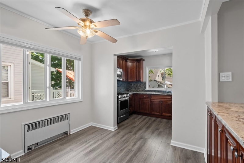 175 Colonial Rdwest