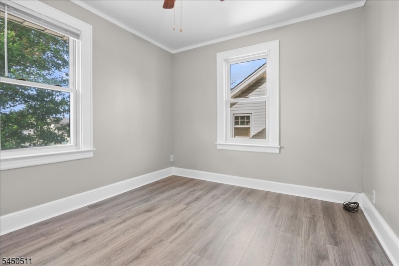 175 Colonial Rdwest