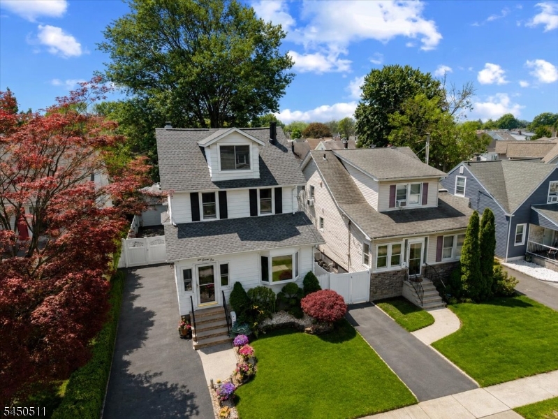 175 Colonial Rdwest