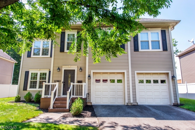 1080 Quigley Ct