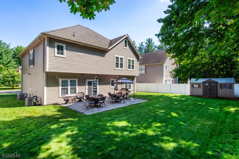 1080 Quigley Ct