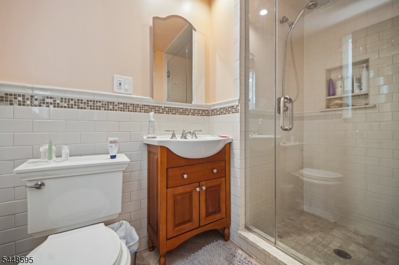 9 Coleridge Rd