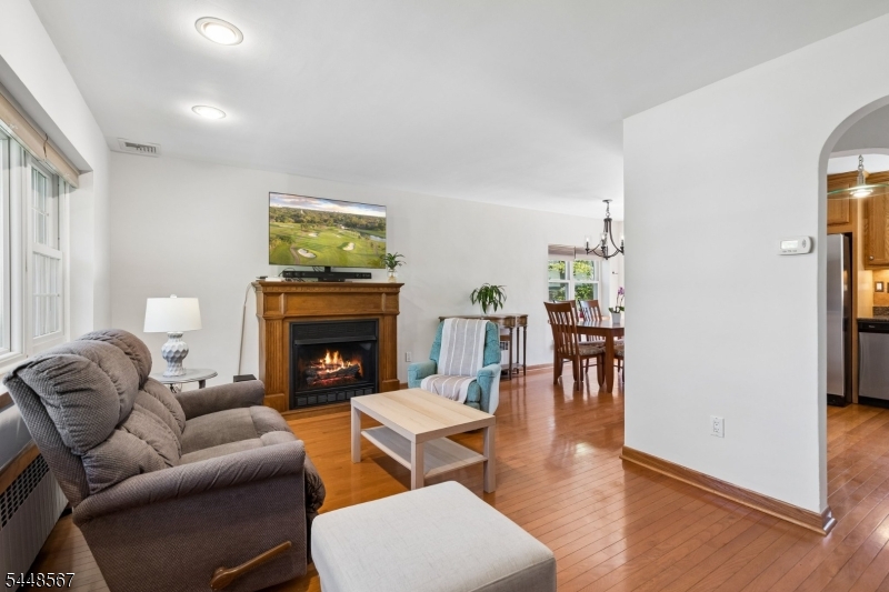 451 Pine Ave