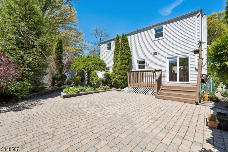 451 Pine Ave