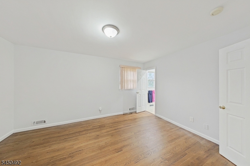 56 Eaton Pl