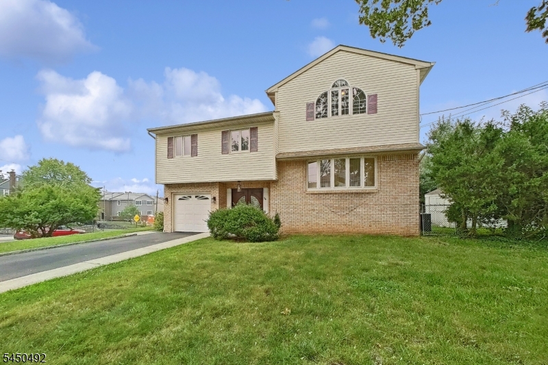 56 Eaton Pl